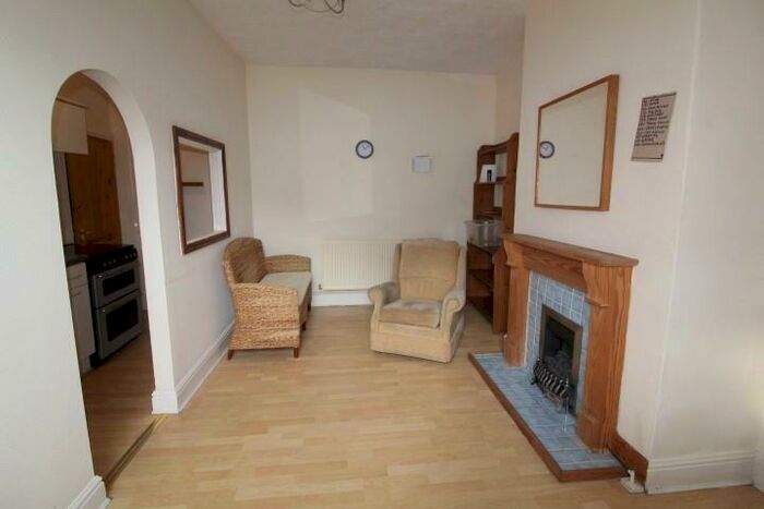 1 Bedroom Terraced House To Rent In Bagley Lane, LS28
