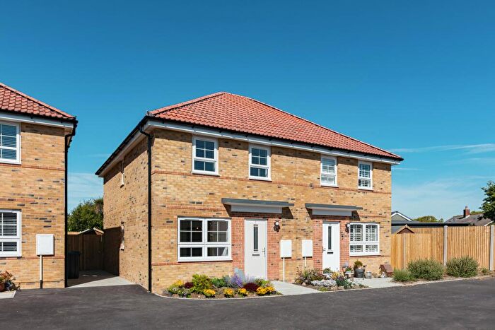 3 Bedroom Semi-Detached House For Sale In Sinah Lane, Hayling Island, PO11