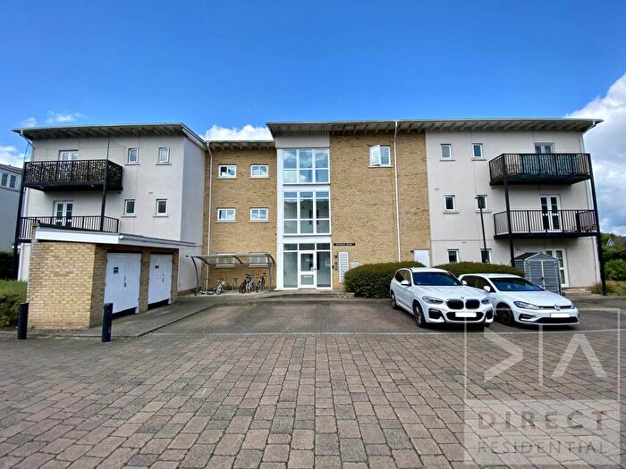 2 Bedroom Apartment To Rent In Revere Way, Epsom, KT19
