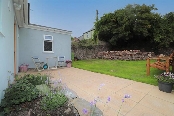 1 Bedroom House To Rent In West Street, Millbrook, Cornwall, PL10