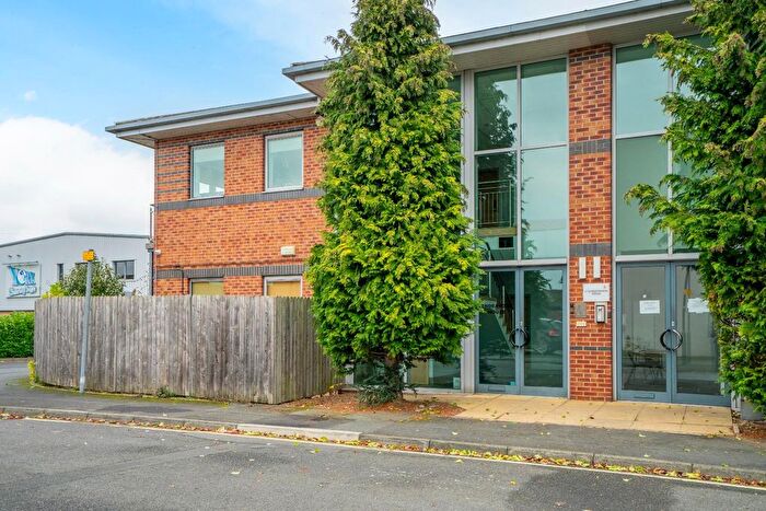2 Bedroom Flat For Sale In George Cayley Drive, York, YO30