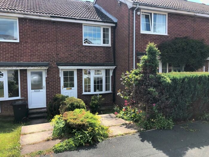 2 Bedroom Town House To Rent In Stonebeck Avenue, Harrogate, HG1