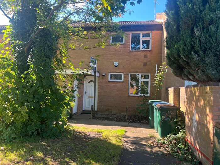 2 Bedroom Flat To Rent In John Rous Avenue, Coventry, CV4