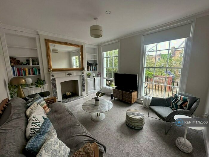 3 Bedroom Terraced House To Rent In Batchelor Street, London, N1