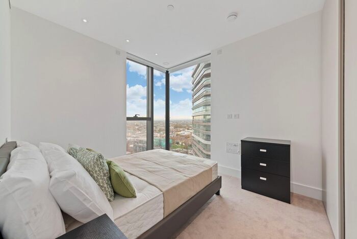1 Bedroom Flat To Rent In Bollinder Place, Carrara Tower, EC1V