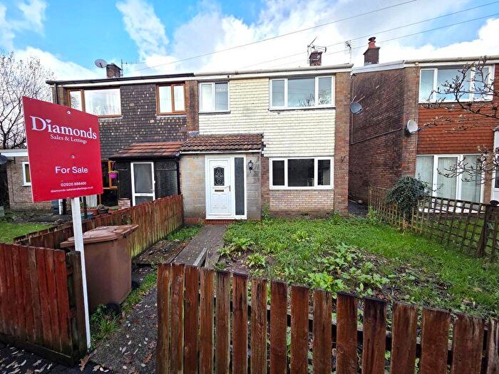 3 Bedroom Semi Detached House For Sale In Larch Grove, Caerphilly, CF83