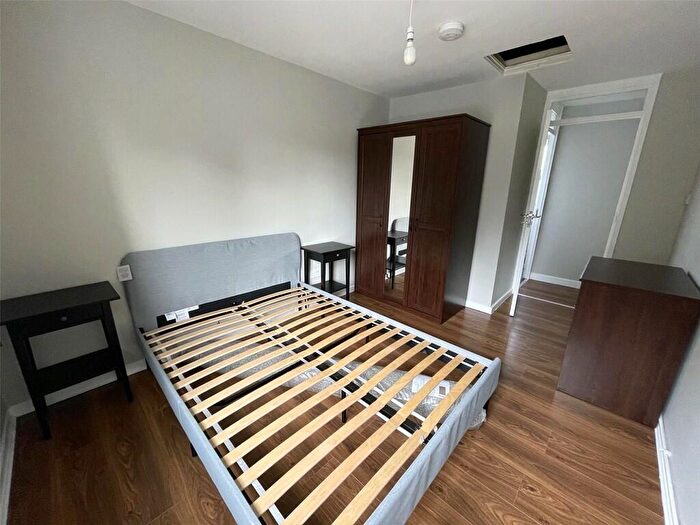 2 Bedroom End Of Terrace House To Rent In Parker Street, Edgbaston, Birmingham, B16
