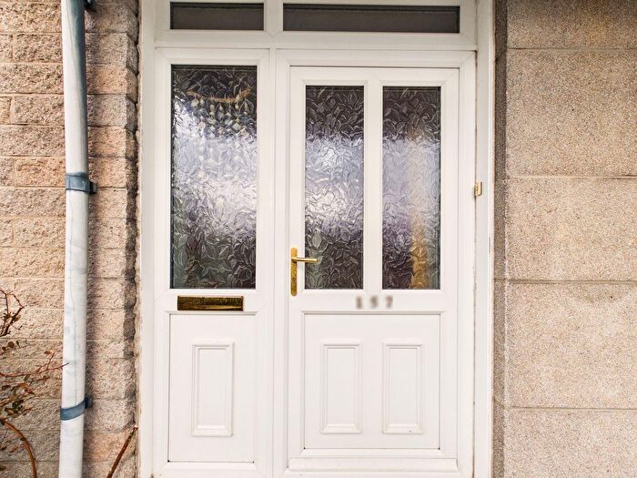 2 Bedroom Maisonette For Sale In Gray Street, Aberdeen, AB10