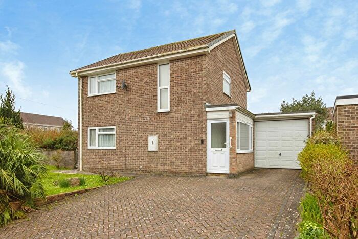 3 Bedroom Detached House For Sale In Lower Woodside, St. Austell, Cornwall, PL25