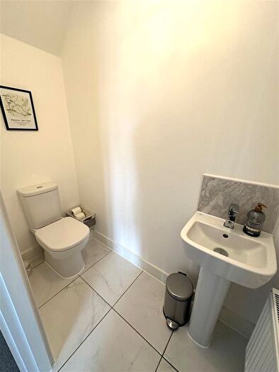 3 Bedroom Detached House For Sale In Woodall Gate, Howden, Goole, DN14