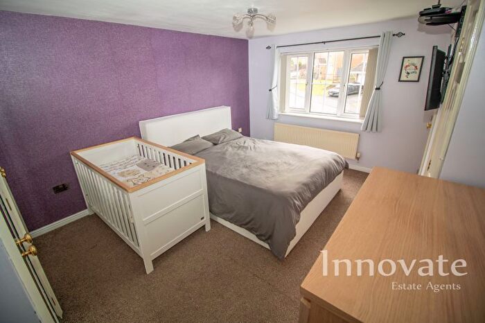 4 Bedroom Detached House For Sale In Mallen Drive, Tividale, Oldbury, B69