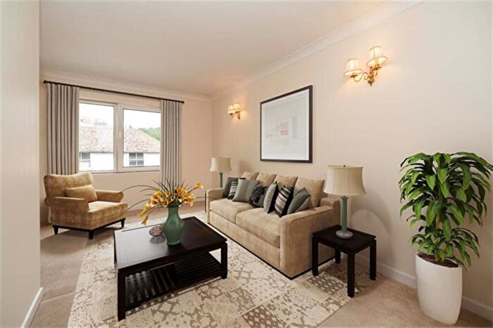 1 Bedroom Retirement Property To Rent In Homegreen House, Wey Hill, Haslemere, GU27