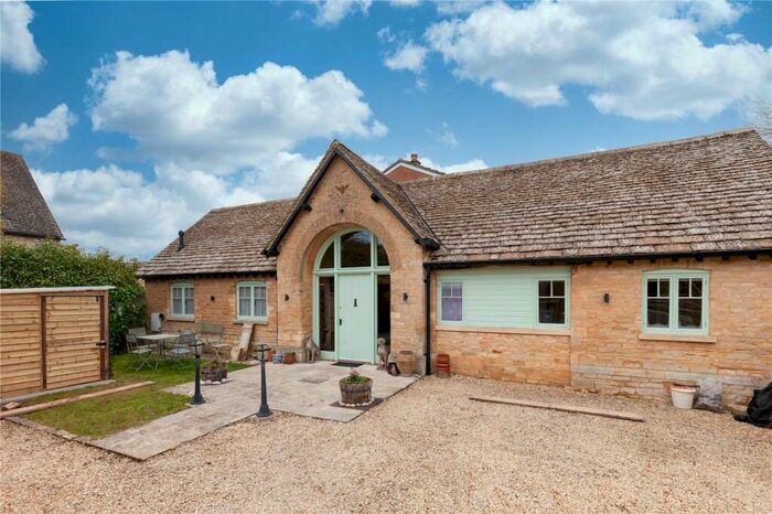 1 Bedroom Detached House To Rent In Abbey Farms Barns, OX29