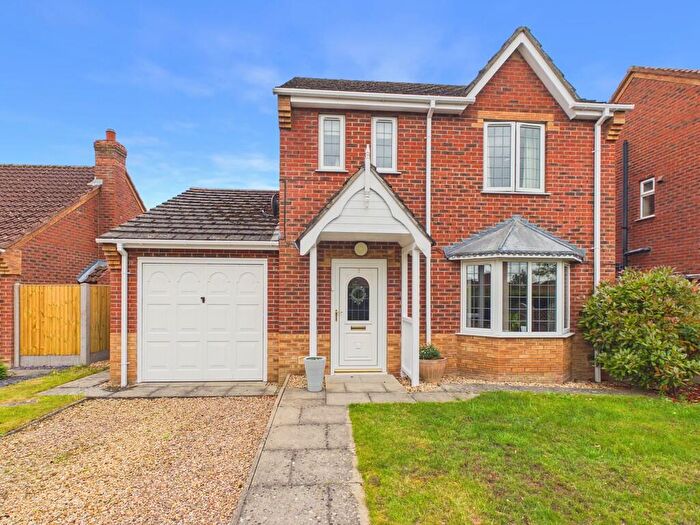 3 Bedroom Detached House For Sale In Kenmore Drive, Woodhall Spa, LN10