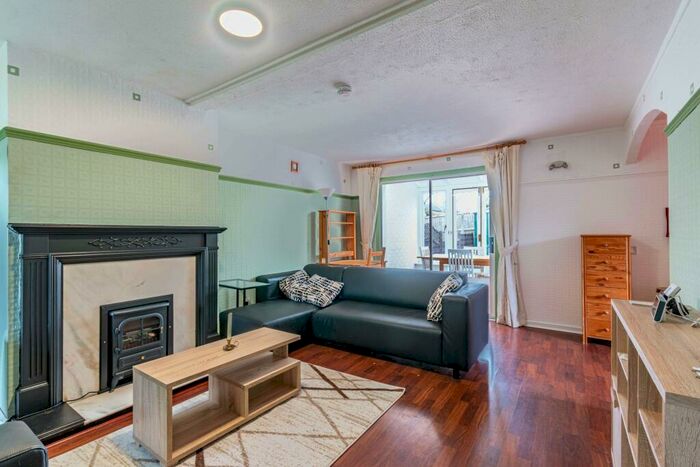 3 Bedroom Property To Rent In Strathesk Road Midlothian United Kingdom, EH26