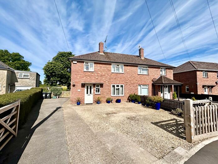 3 Bedroom Semi-Detached House For Sale In Stoneylawn, Marnhull, Sturminster Newton, DT10