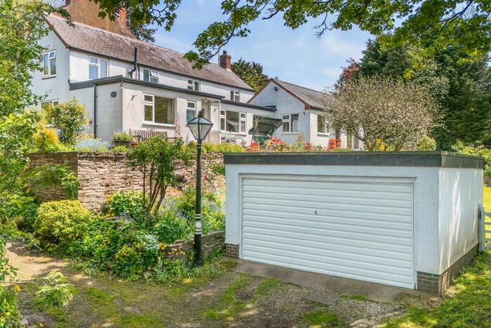 4 Bedroom Detached House For Sale In Shearsby, Lutterworth, LE17