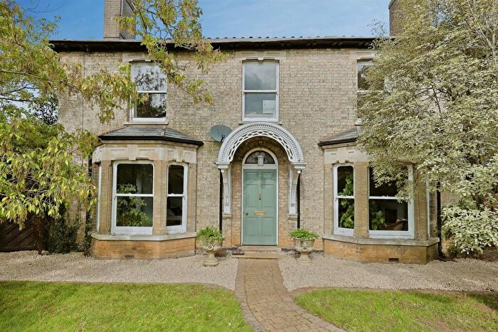 5 Bedroom Detached House For Sale In Dereham Road, Watton, Thetford, IP25