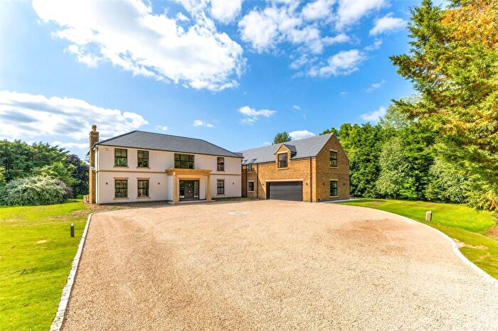 6 Bedroom Detached House For Sale In North Street, Winkfield, Windsor, Berkshire, SL4