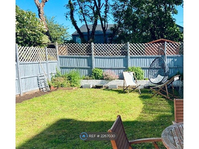 3 Bedroom Flat To Rent In Stanstead Road, London, SE23