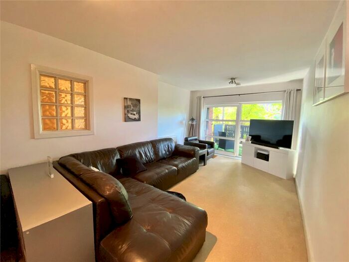 2 Bedroom Apartment To Rent In Montmano Drive, West Didsbury, Manchester, M20