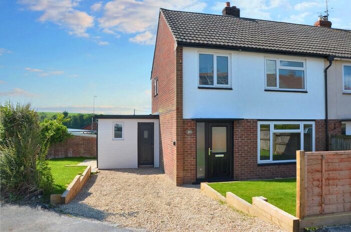 3 Bedroom End Of Terrace House For Sale In Watson Close, Upavon, Pewsey, Wiltshire, SN9