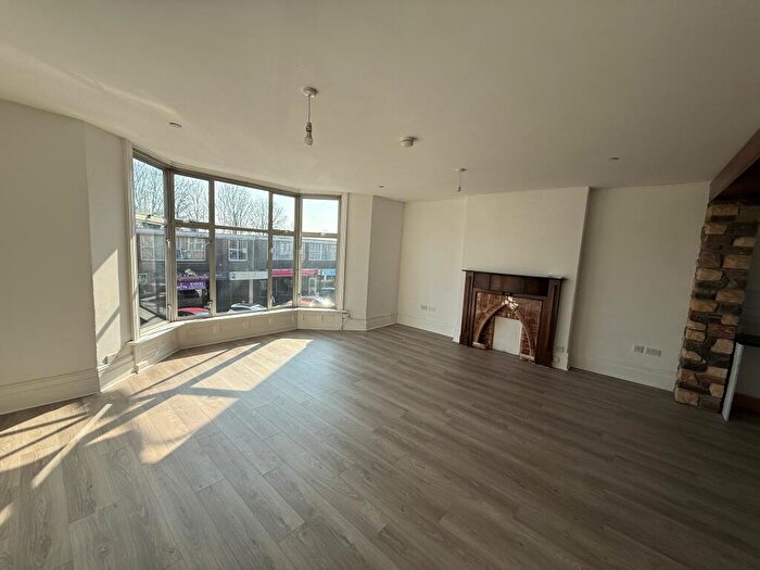 1 Bedroom Apartment To Rent In Broad Street, Barry, CF62