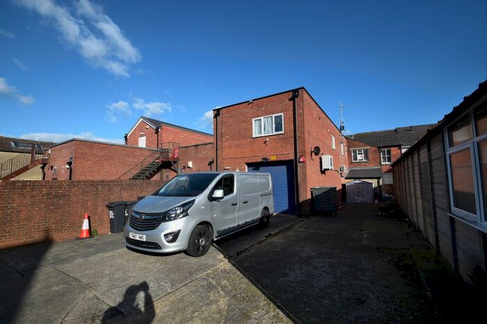 1 Bedroom Flat To Rent In High Street, Eastleigh, SO50