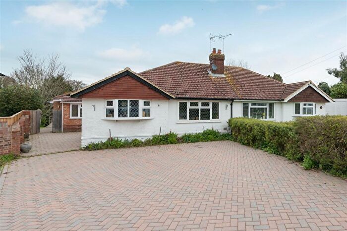2 Bedroom Bungalow For Sale In St Lawrence Close, Canterbury, CT1