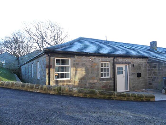 2 Bedroom Barn Conversion To Rent In Ghyll Fold, Gill Lane, Nether Yeadon, LS19
