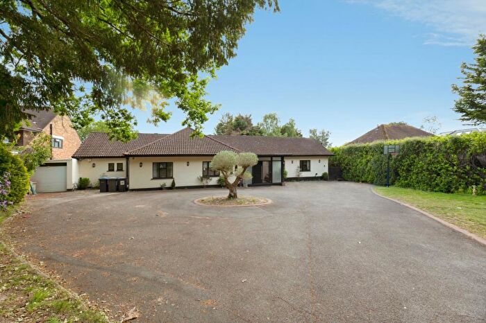 7 Bedroom Bungalow For Sale In Ruxbury Road, Chertsey, Surrey, KT16