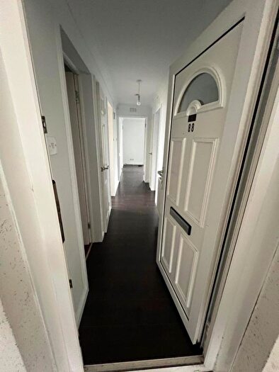 1 Bedroom Flat To Rent In Tannahill Drive, Glasgow, G74
