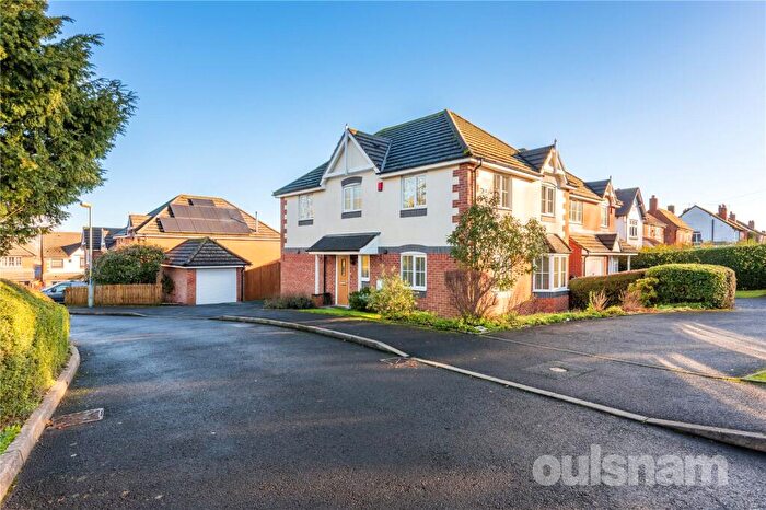 4 Bedroom Detached House For Sale In Ash Bridge Court, Rednal, Birmingham, West Midlands, B45