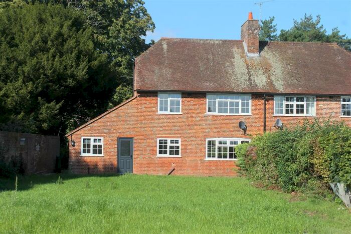 3 Bedroom Semi-Detached House To Rent In Warrens Lane, Charlton All Saints, Salisbury, SP5