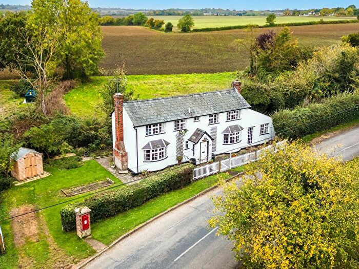 3 Bedroom Detached House For Sale In Wiggens Green, Helions Bumpstead, CB9