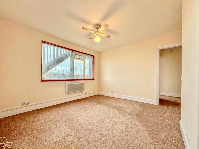 1 Bedroom Apartment To Rent In Brighton Road, Lancing, BN15