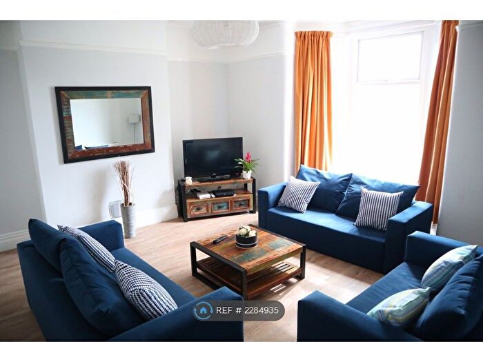 6 Bedroom End Of Terrace House To Rent In Colebrooke Road, Liverpool, L17