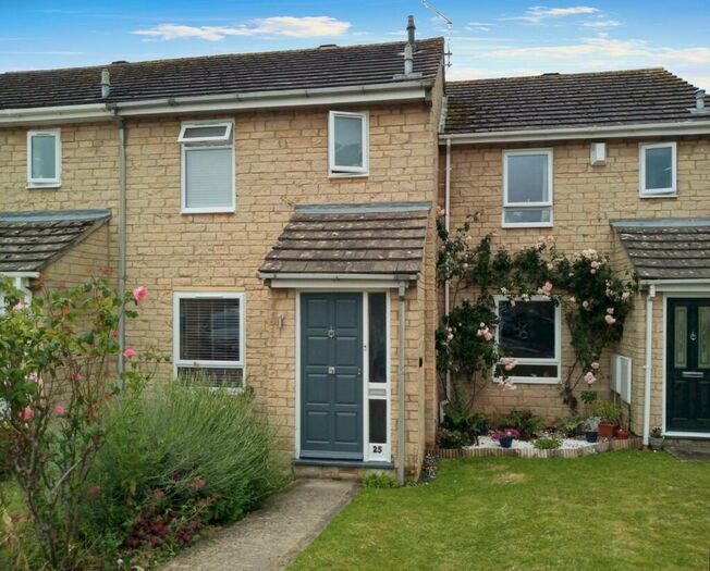 3 Bedroom Terraced House To Rent In Pensclose, Witney, Oxfordshire, OX28
