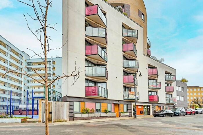 1 Bedroom Flat To Rent In Park Village East, Camden, Camden, London, NW1