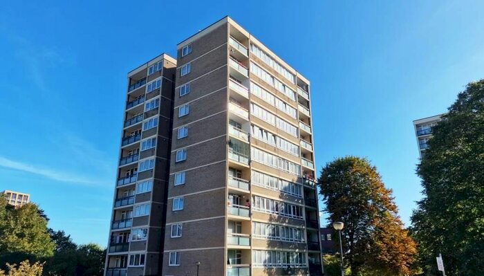 2 Bedroom Flat To Rent In Wilmount Street, Woolwich, SE18