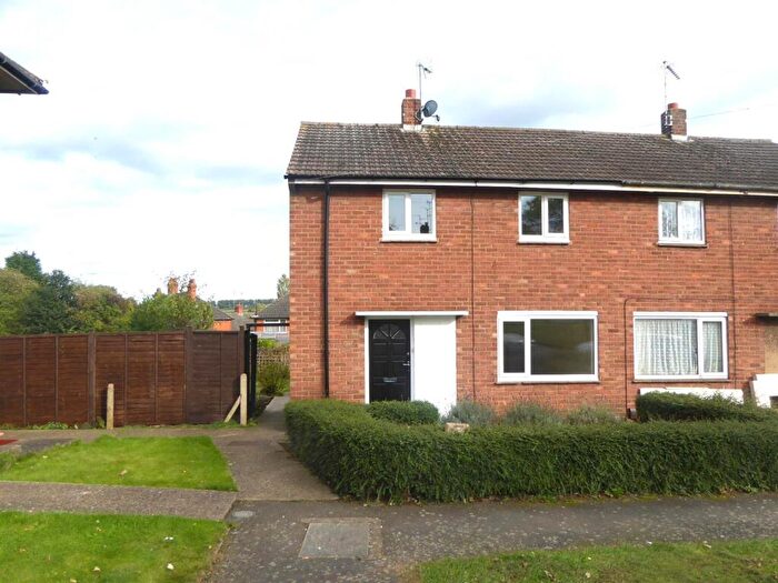 2 Bedroom Semi Detached House To Rent In Glaister Place, Kettering, Northants, NN16
