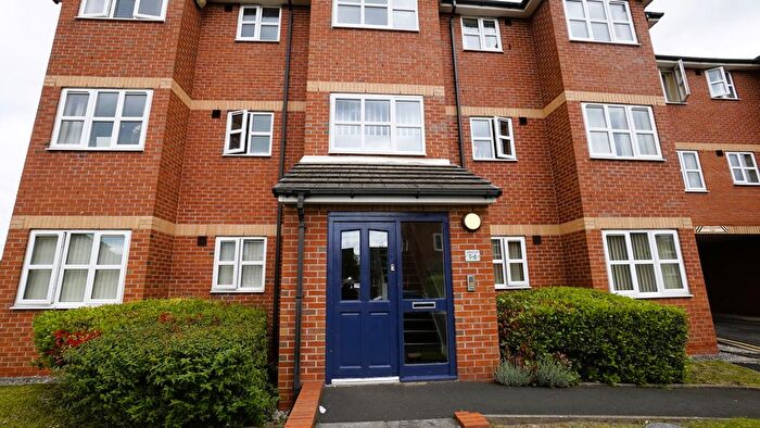 2 Bedroom Flat To Rent In Jubilee Court, Grimshaw Street, Golborne, WA3