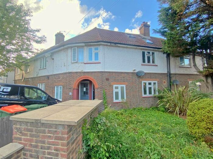 4 Bedroom Terraced House To Rent In Colman Road, London, E16
