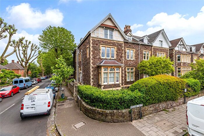 3 Bedroom Flat For Sale In Redland Road, Redland, Bristol, BS6