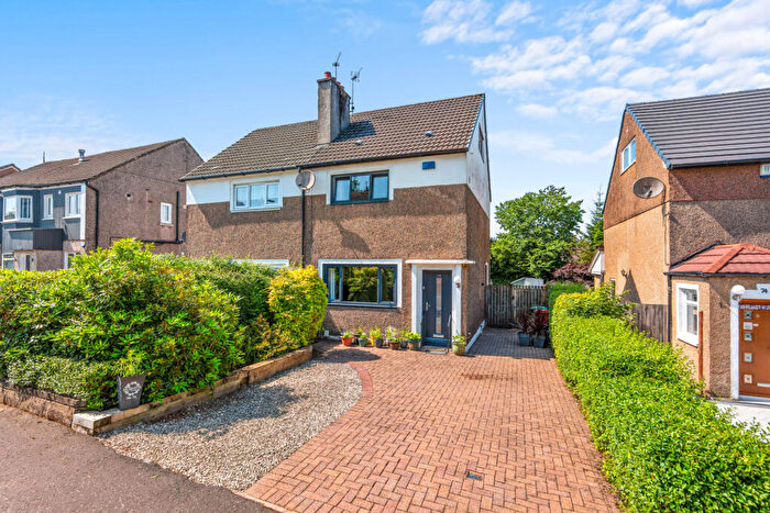 2 Bedroom Semi-Detached House For Sale In Iain Road, Bearsden, G61