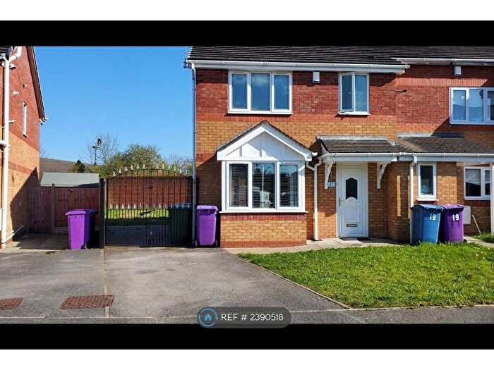 3 Bedroom End Of Terrace House To Rent In Griffin Close, Liverpool, L11