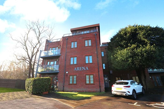 2 Bedroom Flat For Sale In Botley Road, West End, SO30