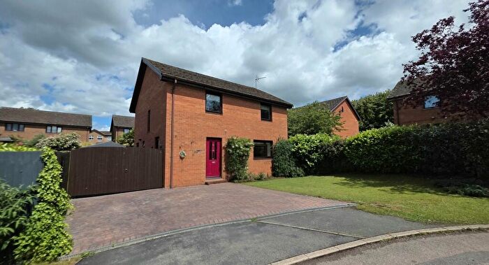 3 Bedroom Detached House For Sale In Tudor Way, Brackley, NN13