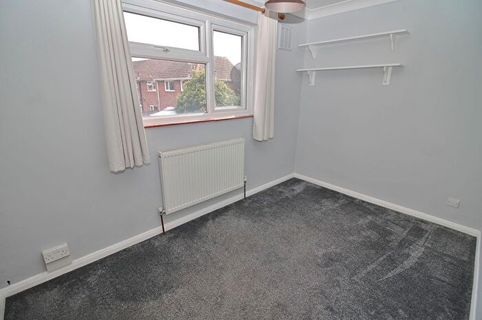 3 Bedroom Terraced House For Sale In Stroudwood Road, West Leigh, PO9