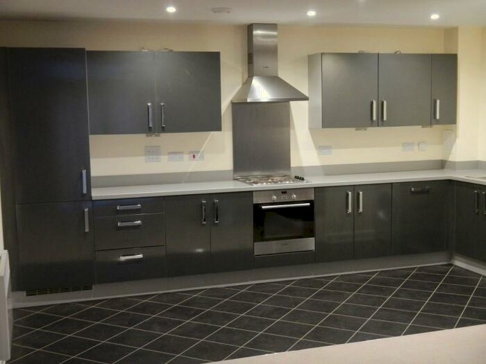 2 Bedroom Apartment To Rent In Viridian Square, Aylesbury, HP21